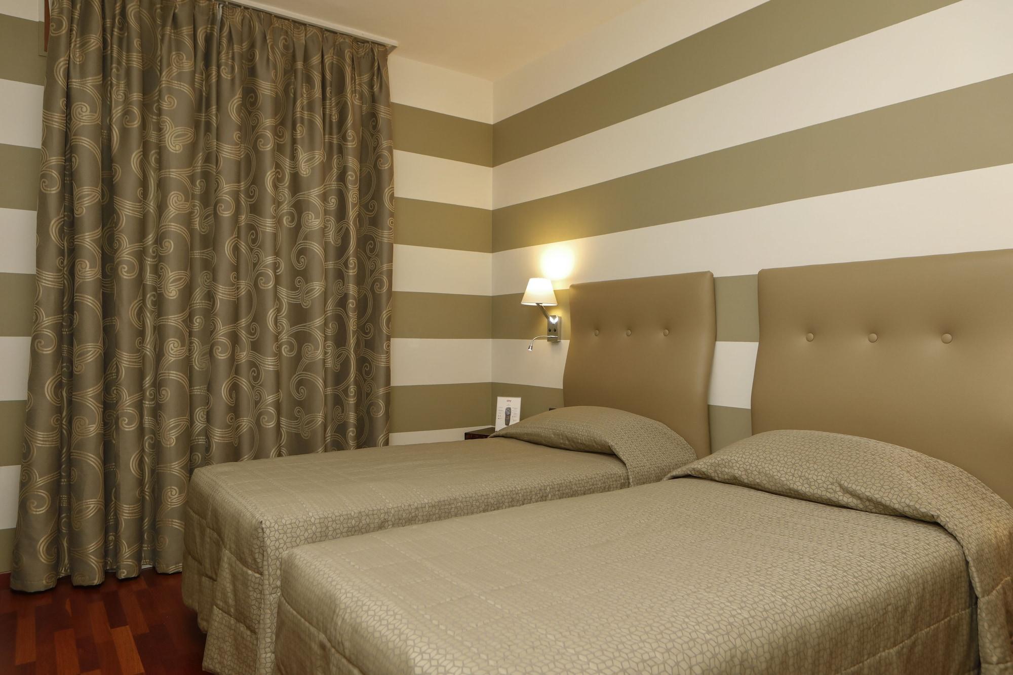Hotel Lancaster Torino Esterno foto