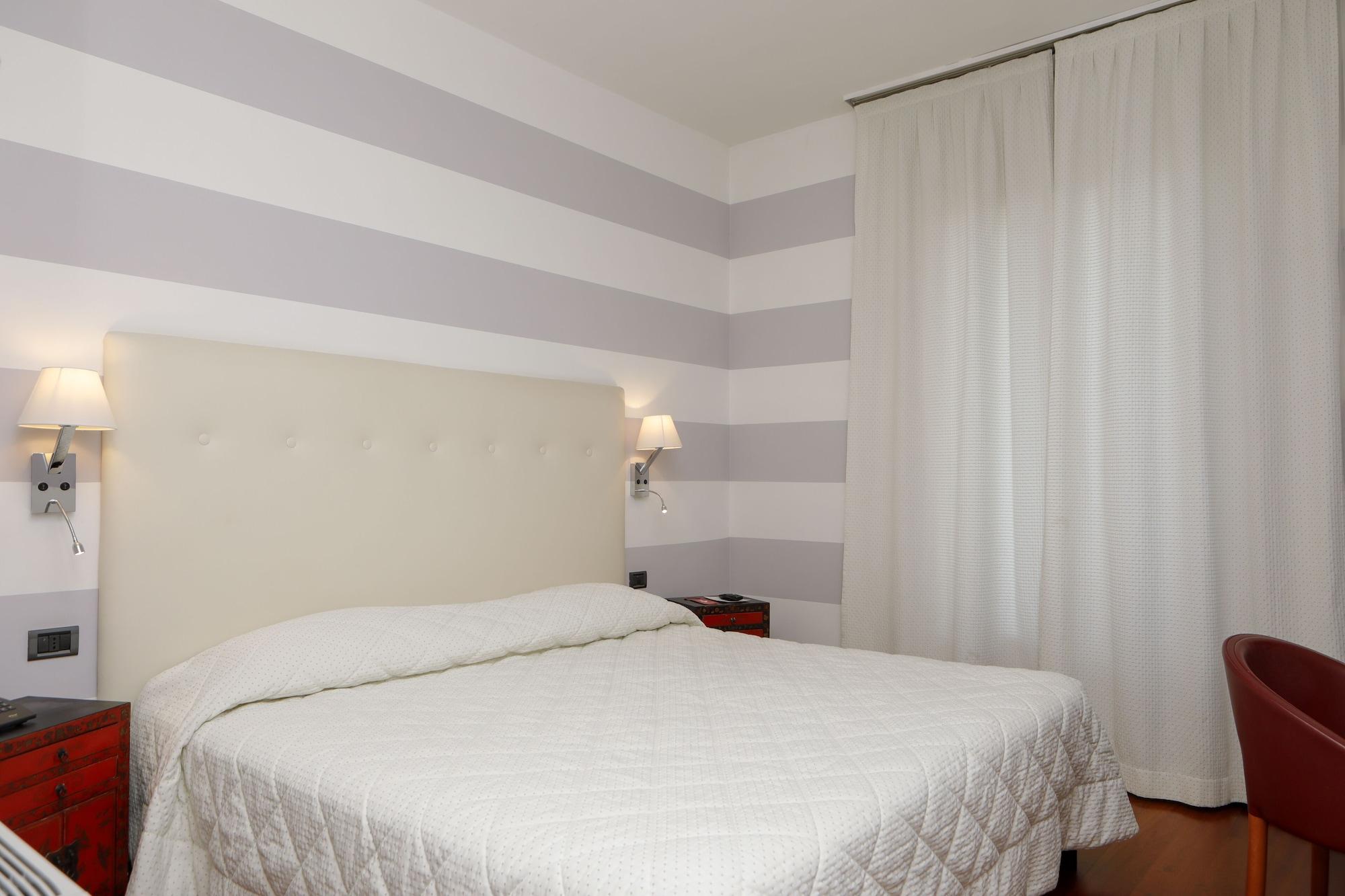 Hotel Lancaster Torino Esterno foto