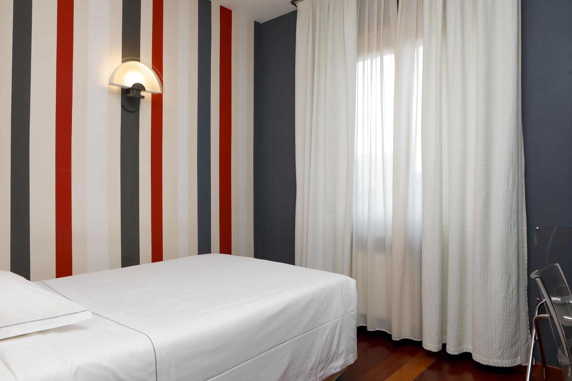 Hotel Lancaster Torino Esterno foto