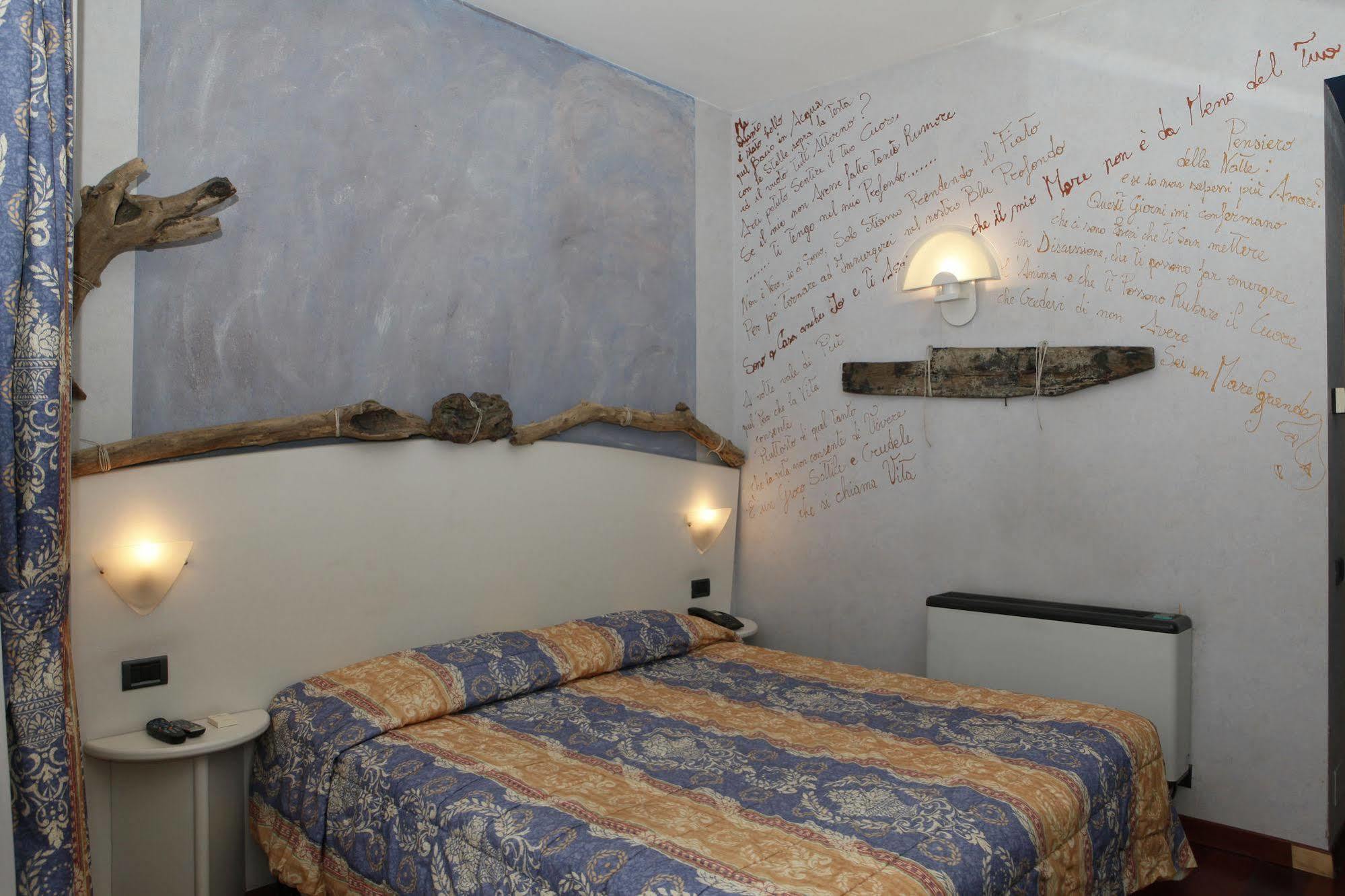 Hotel Lancaster Torino Esterno foto